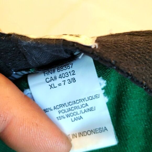 Notre Dame Fitted Hat - Picture 6 of 6